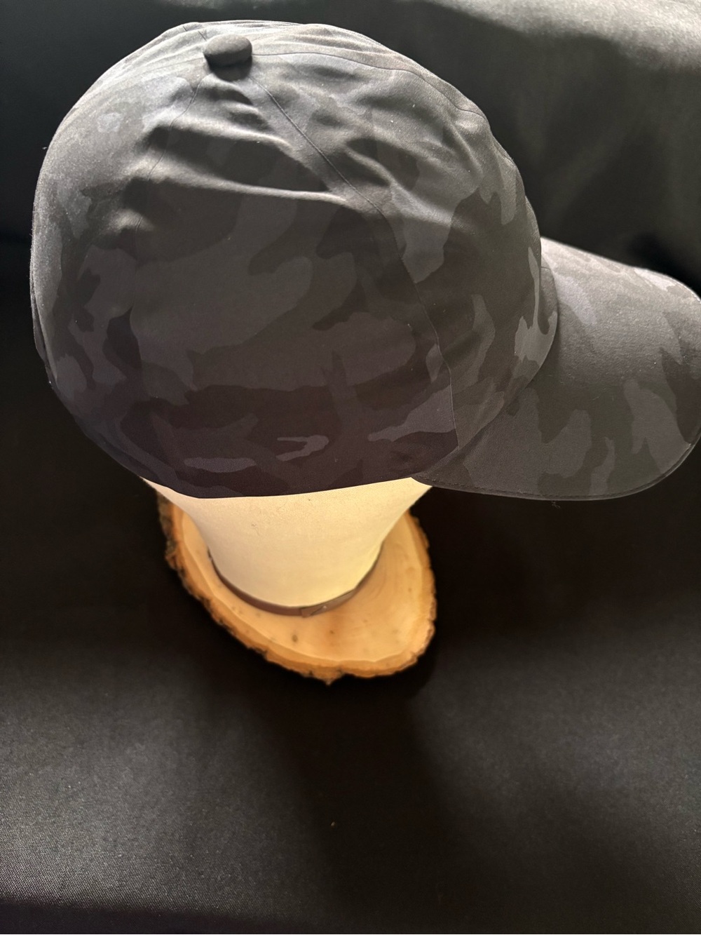 Lululemon Black Camo Athletic Baseball Cap - Picture 3 of 7